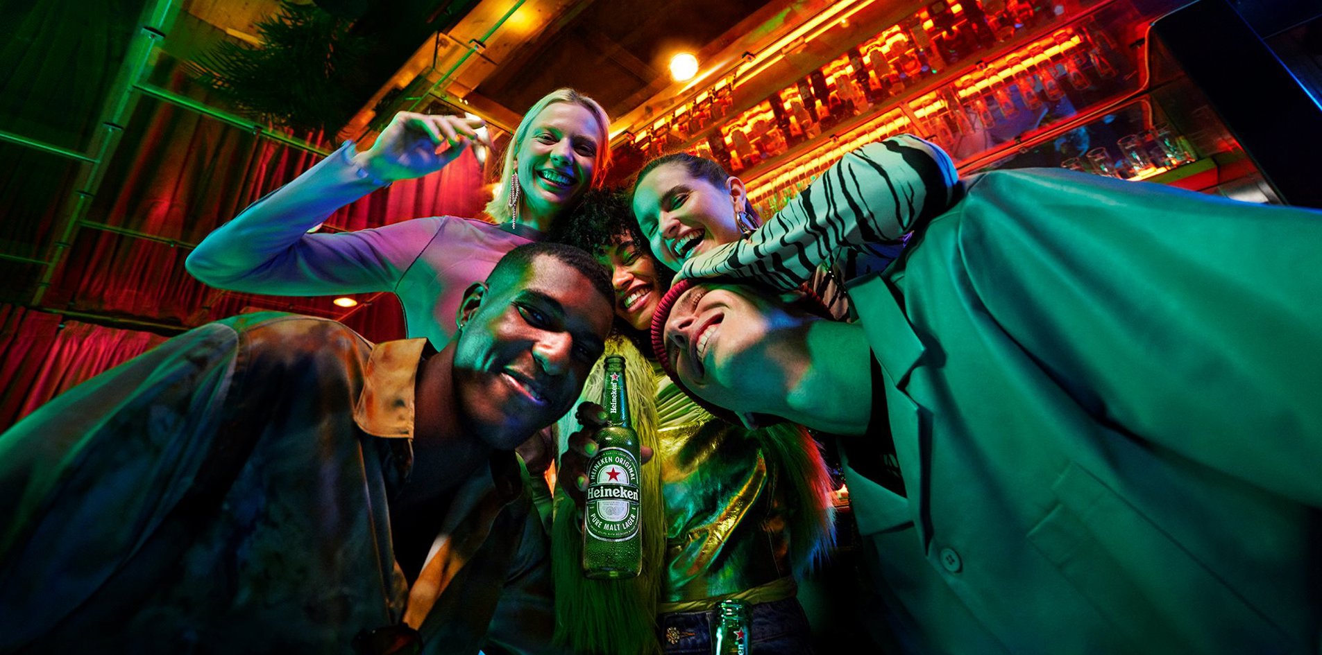 2302 Le Heineken F001 0397 D V01