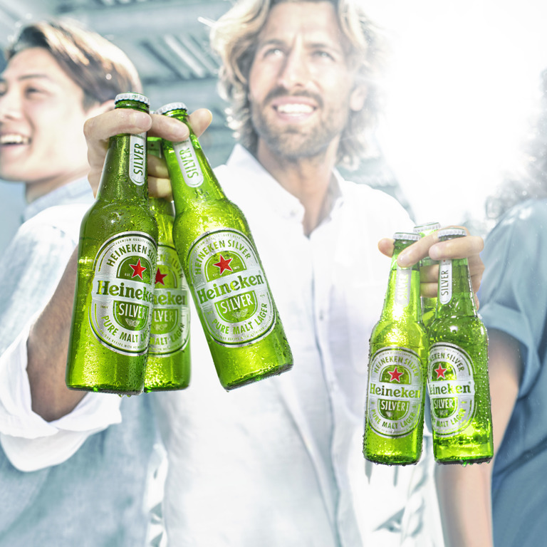 210071 HE Silver Occasion Keyvis 33CL Bottle 02[1][2]