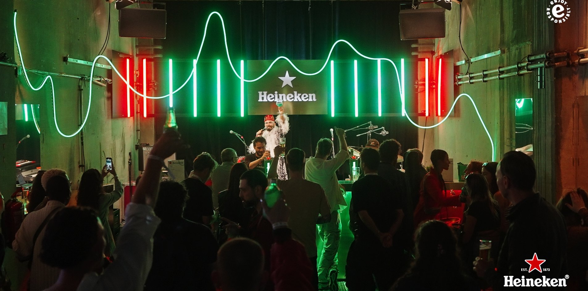 Heineken AW Party+Bar 16X9 2 20