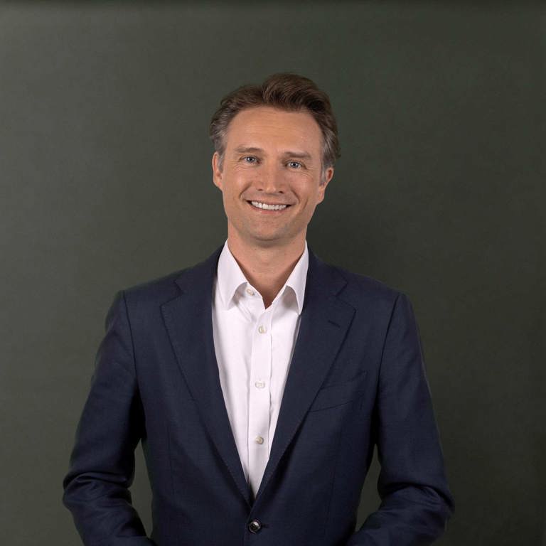 Dolfvandenbrinkofficial1