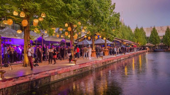 Strandzuid Feest Boathouse Avond