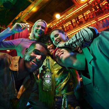 2302 LE HEINEKEN F001 0397 D V01